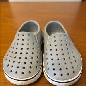 Native Shoes Kids Gray Water Shoes